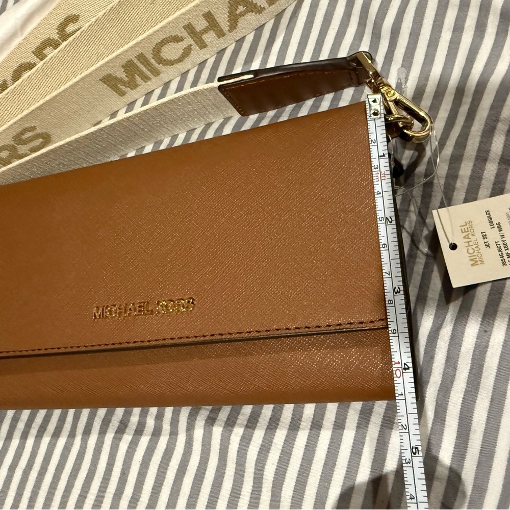 Michael Kors Jet Set Medium Leather Crossbody Bag-Brown - Picture 8 of 10